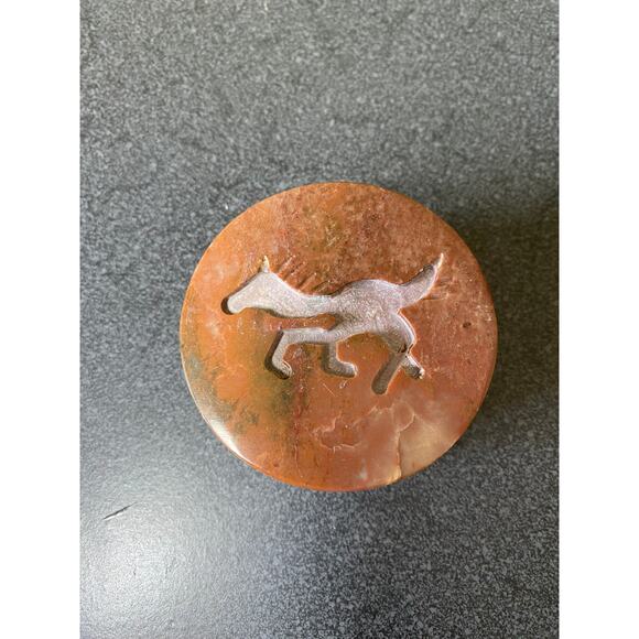 Marble Ring Trinket Box with Horse Carved in Lid 1.25" x 2.5" - Picture 1 of 3